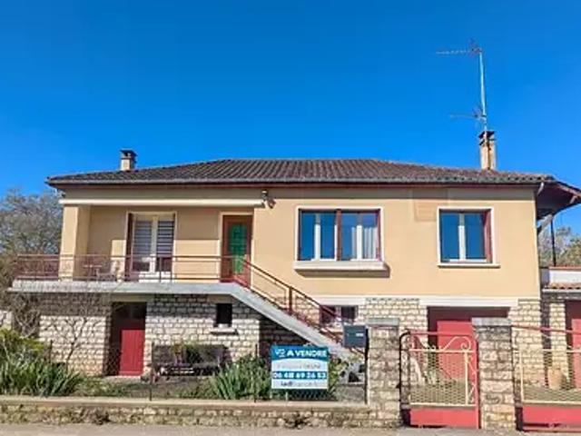 Saint Cyprien 24220 Achat / Vente maison 5 pièces t5 parking