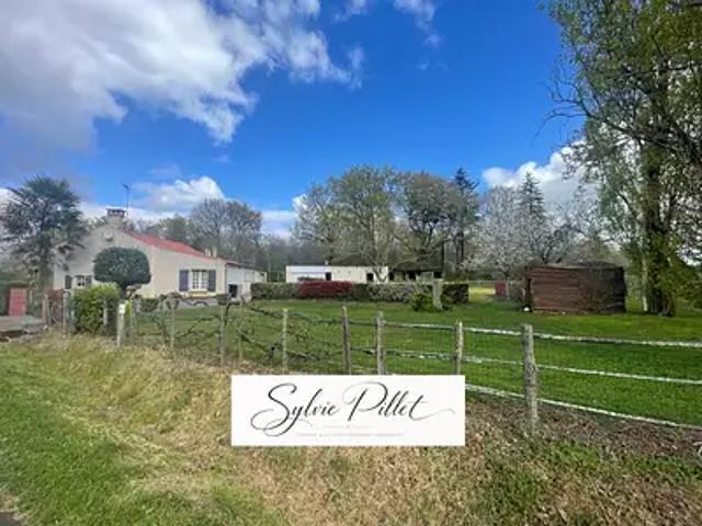 Saint Cyr des Gâts 85410 Achat / Vente maison 7 pièces t7 cave