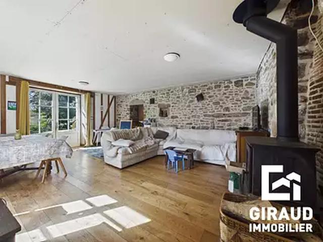 Saint Cyr des Gâts 85410 Achat / Vente maison 9 pièces t9 parking