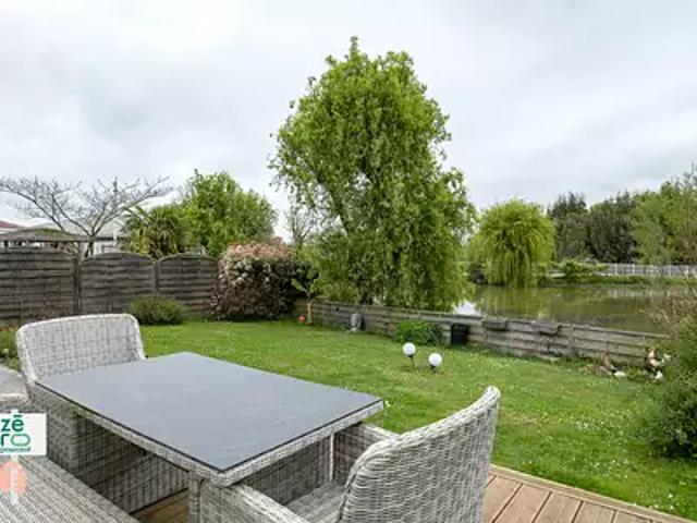 Saint Cyr en Talmondais 85540 Achat / Vente divers 3 pièces