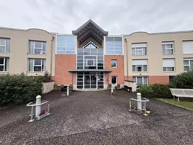 Saint Cyr en Val 45590 Achat / Vente appartement 2 pièces t2 au dernier étage cave
