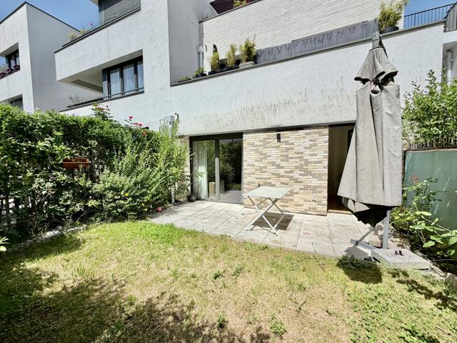 Saint Cyr l'Ecole 4 Pièces meublé rez de jardin, terrasse et jardin