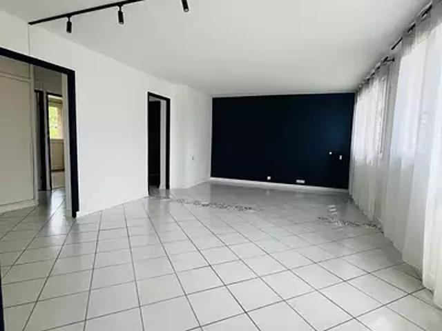 Saint Cyr sur Loire 37540 Achat / Vente appartement 4 pièces t4 parking