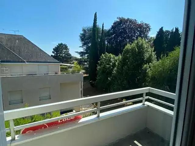 Saint Cyr sur Loire 37540 Location appartement 1 pièce t1 balcon