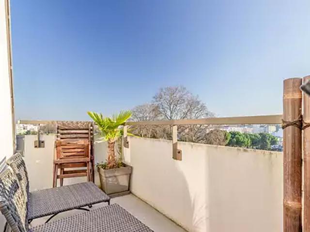 Saint Denis 93200 Achat / Vente appartement 4 pièces t4 au dernier étage cave