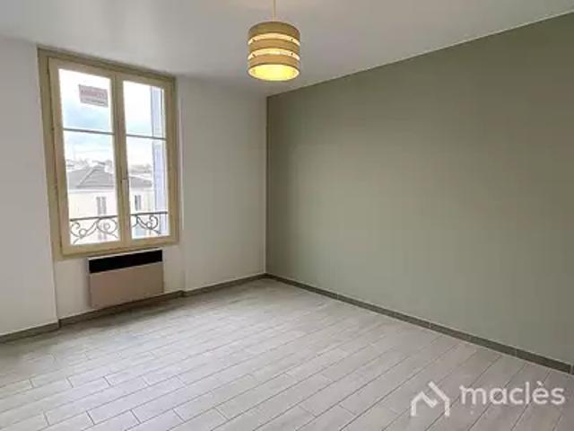 Saint Denis 93200 Achat / Vente appartement 2 pièces t2