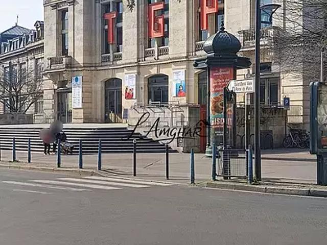 Saint Denis 93200 Achat / Vente appartement 2 pièces t2 au dernier étage