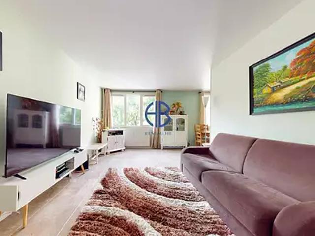 Saint Denis 93200 Achat / Vente appartement 2 pièces t2 cave