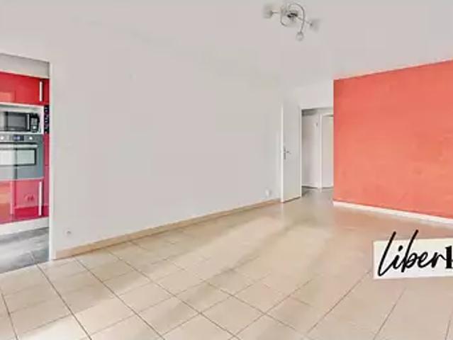 Saint Denis 93210 Achat / Vente appartement 4 pièces t4 balcon