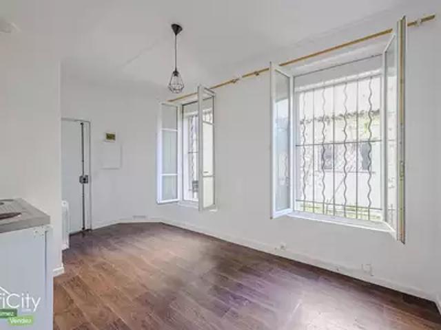 Saint Denis 93210 Achat / Vente appartement 1 pièce t1