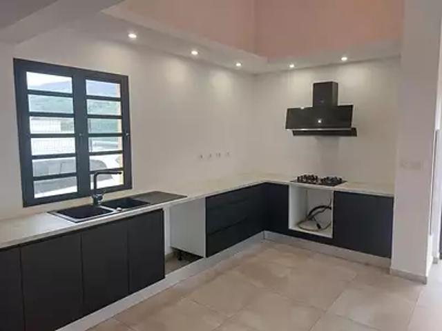 Saint Denis 97490 Achat / Vente maison 4 pièces t4 piscine terrasse