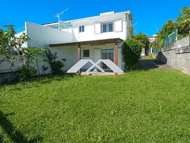 Saint Denis 97490 Achat / Vente maison 4 pièces t4 terrasse parking