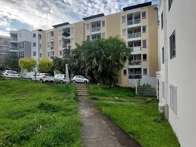 Saint Denis 97400 Achat / Vente appartement 1 pièce t1 parking