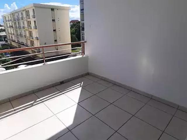 Saint Denis 97400 Achat / Vente appartement 3 pièces t3