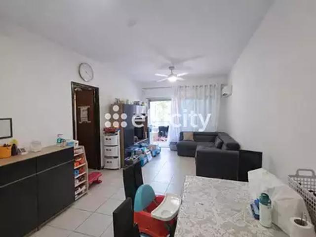Saint Denis 97400 Achat / Vente appartement 3 pièces t3 balcon