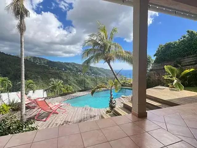 Saint Denis 97400 Achat / Vente maison 5 pièces t5 terrasse