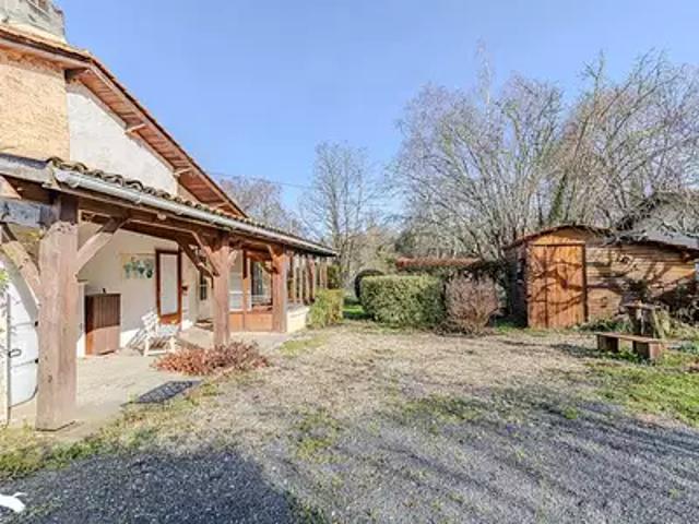 Saint Denis de Pile 33910 Achat / Vente maison 5 pièces t5 parking