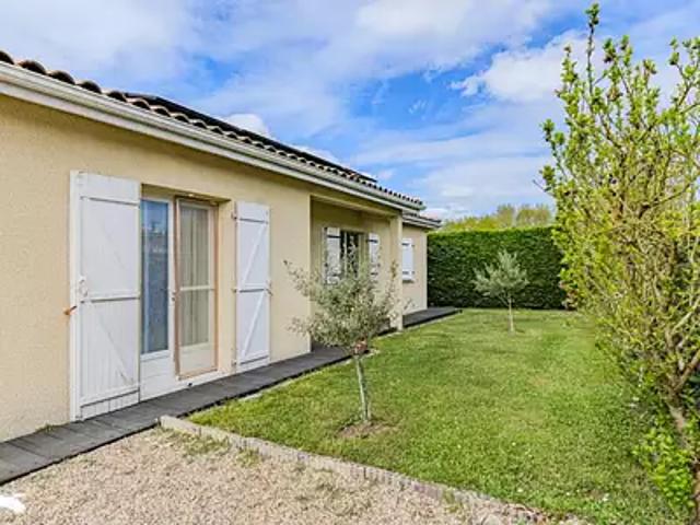 Saint Denis de Pile 33910 Achat / Vente maison 6 pièces t6 parking
