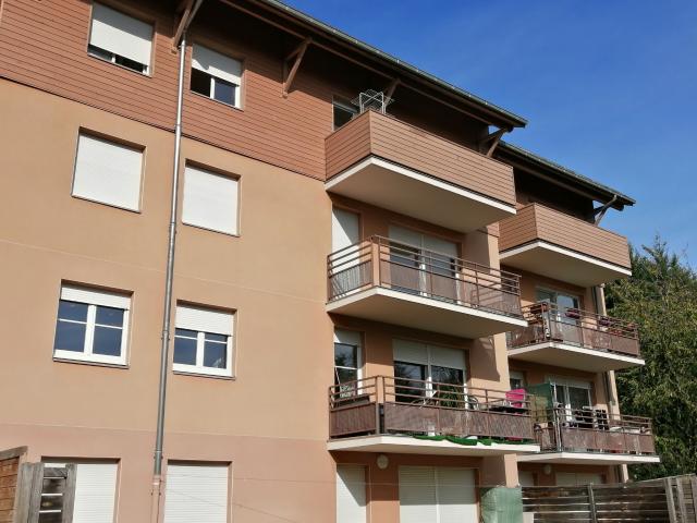 Saint Denis en Bugey Location Appartement 01