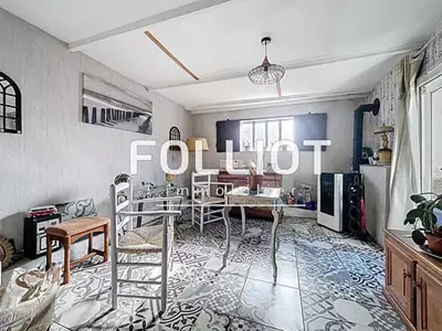 Saint Denis le Gast 50450 Achat / Vente maison 7 pièces t7 au dernier étage cave