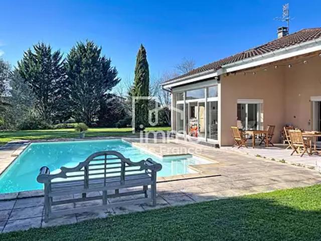 Saint Denis lès Bourg 01000 Achat / Vente maison 7 pièces t7 piscine terrasse