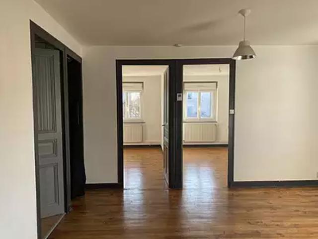 Saint Denis lès Bourg 01000 Location appartement 3 pièces t3 au dernier étage