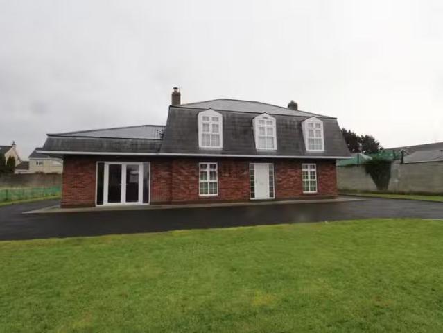 Saint Declan's, Blackberry Lane, Father Russell Road, Doorado.