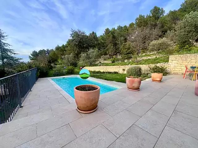 Saint Didier 84210 Achat / Vente maison 4 pièces t4 au dernier étage