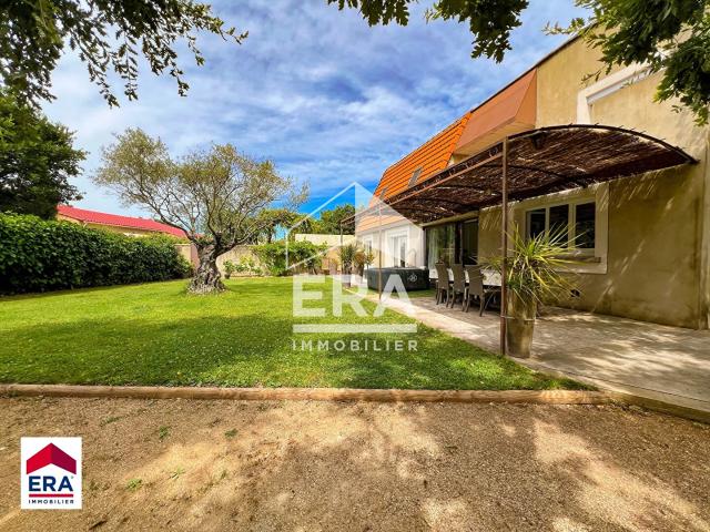 Saint Didier, Maison 132 m2, 4 chambres dont suite parentale en RDC, jardin