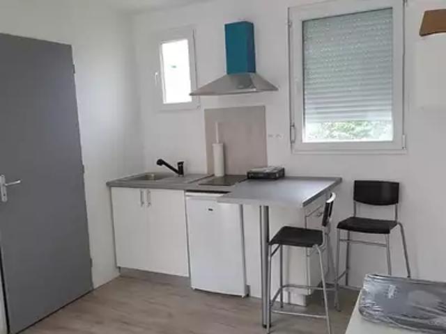 Saint Dié des Vosges 88100 Location appartement 1 pièce t1 au dernier étage