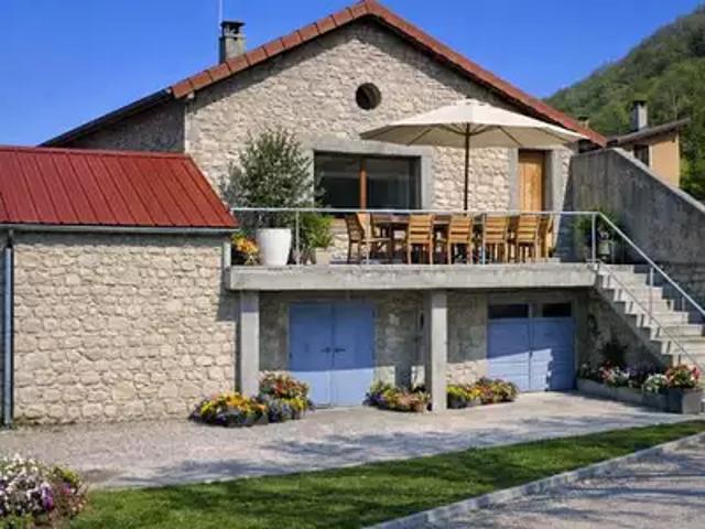 Saint Egrève 38120 Achat / Vente maison 4 pièces t4 terrasse cave