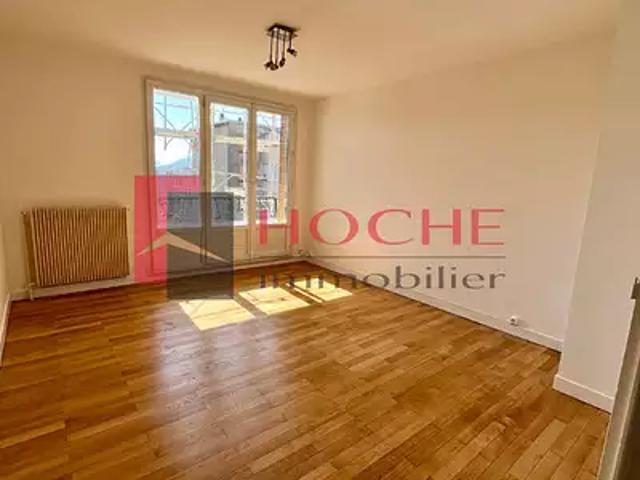 Saint Egrève 38120 Location appartement 3 pièces t3 cave