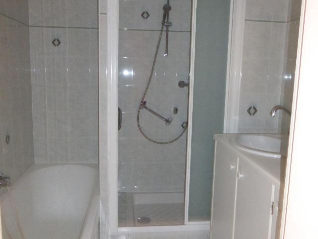 SAINT EGREVE, Plein Ciel, joli T3 rénové, 70 m2