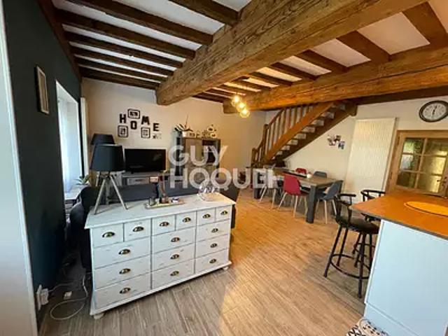 Saint Emiland 71490 Achat / Vente maison 5 pièces t5 au dernier étage cave