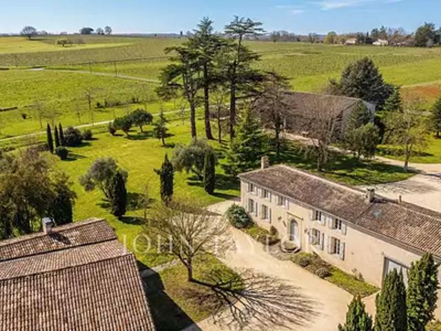 Saint Emilion 33330 Achat / Vente maison 8 pièces t8