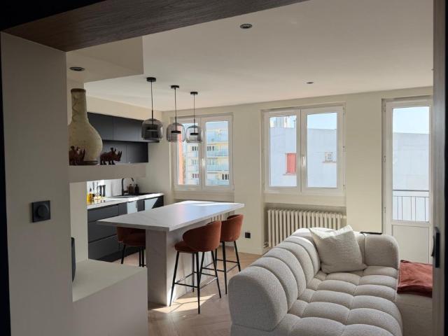 SAINT ETIENNE Appartement T3 53M2