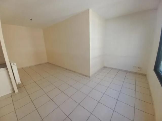 Saint Étienne Appartement 1 pièce 33.84 m²