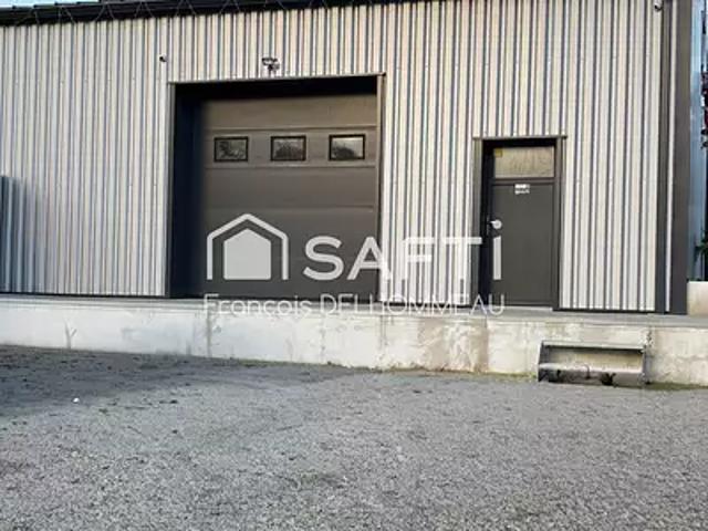 Saint Etienne du Bois 85670 Achat / Vente divers 2 pièces parking