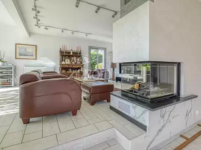 Saint Etienne de Montluc 44360 Achat / Vente maison 11 pièces t11 piscine