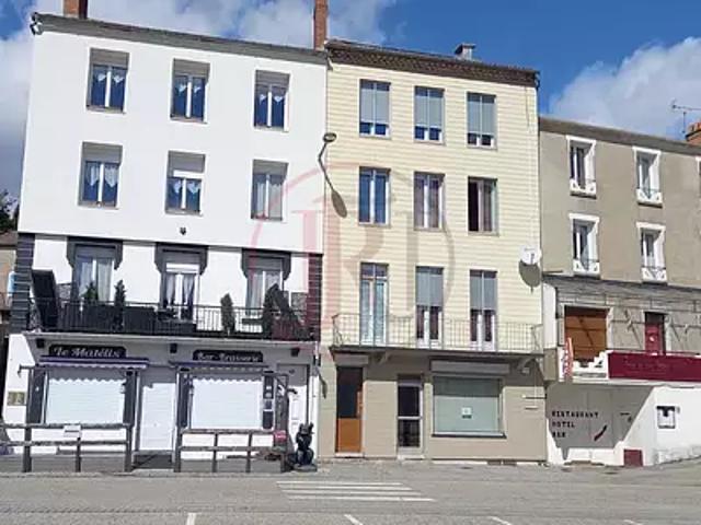 Saint Etienne de Lugdarès 07590 Achat / Vente immeuble
