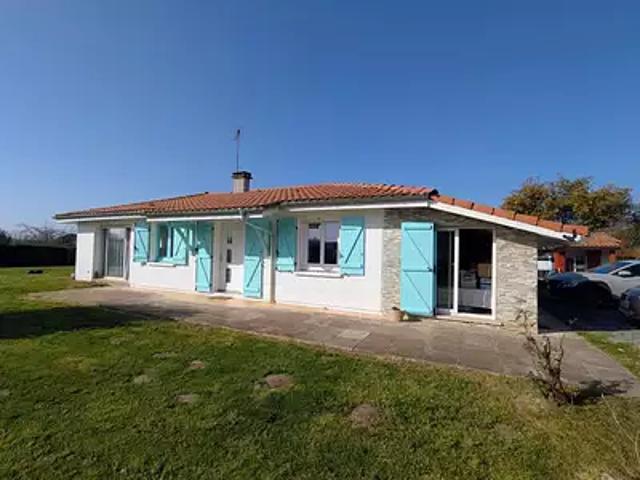 Saint Etienne d'Orthe 40300 Achat / Vente maison 6 pièces t6 piscine jardin