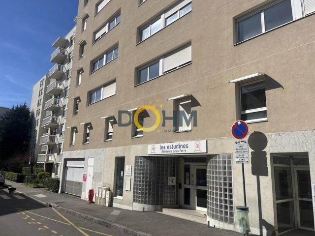 SAINT ETIENNE FACULTE TREFILERIE / F1 MEUBLE DISPONIBLE DE S
