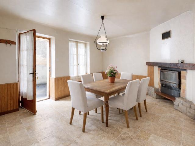 Saint Étienne les Orgues Vente Maison 04
