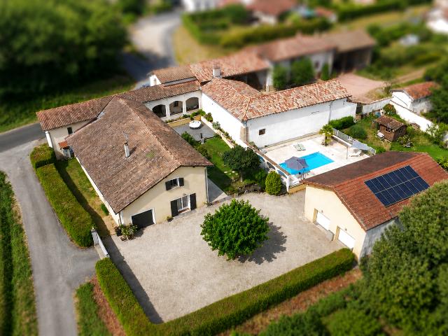 Saint Étienne sur Chalaronne Vente Maison 01