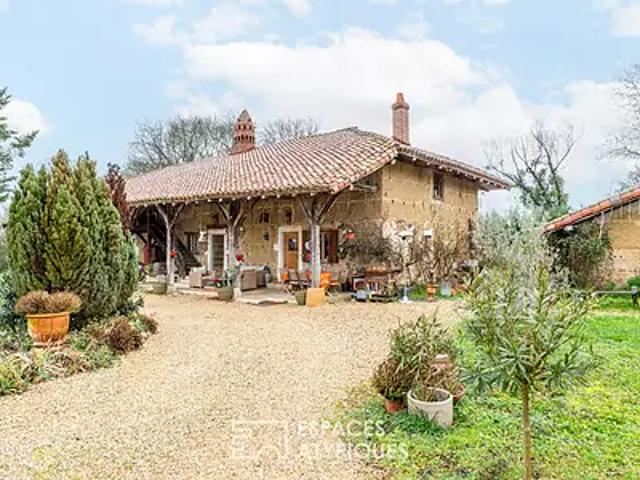 Saint Etienne sur Reyssouze 01190 Achat / Vente maison 10 pièces t10 terrasse