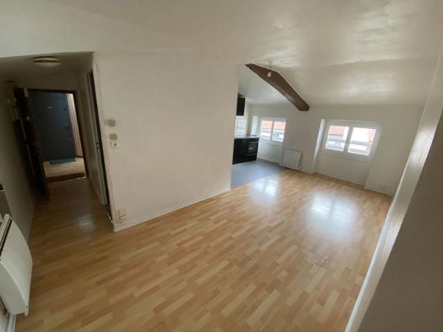 SAINT ETIENNE / SECTEUR FAC / 66 rue francis baulier