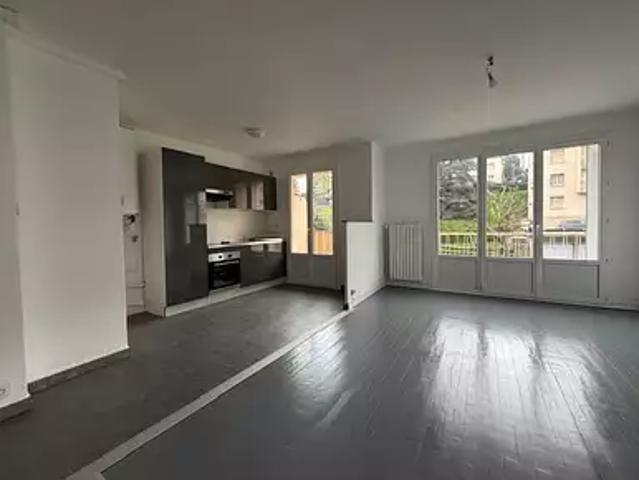 Saint Étienne 42000 Achat / Vente appartement 3 pièces t3 au dernier étage cave