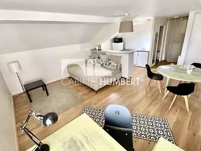 Saint Étienne 42000 Location appartement 1 pièce t1 au dernier étage