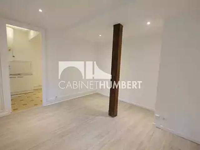 Saint Étienne 42000 Location appartement 1 pièce t1 terrasse