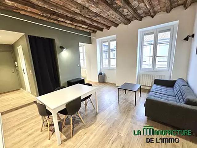 Saint Étienne 42000 Location appartement 3 pièces t3 au dernier étage